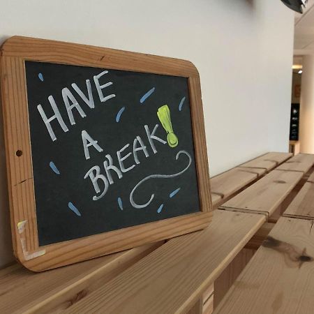 Hi Generation Europe Hostel Sint-Jans-Molenbeek Eksteriør bilde