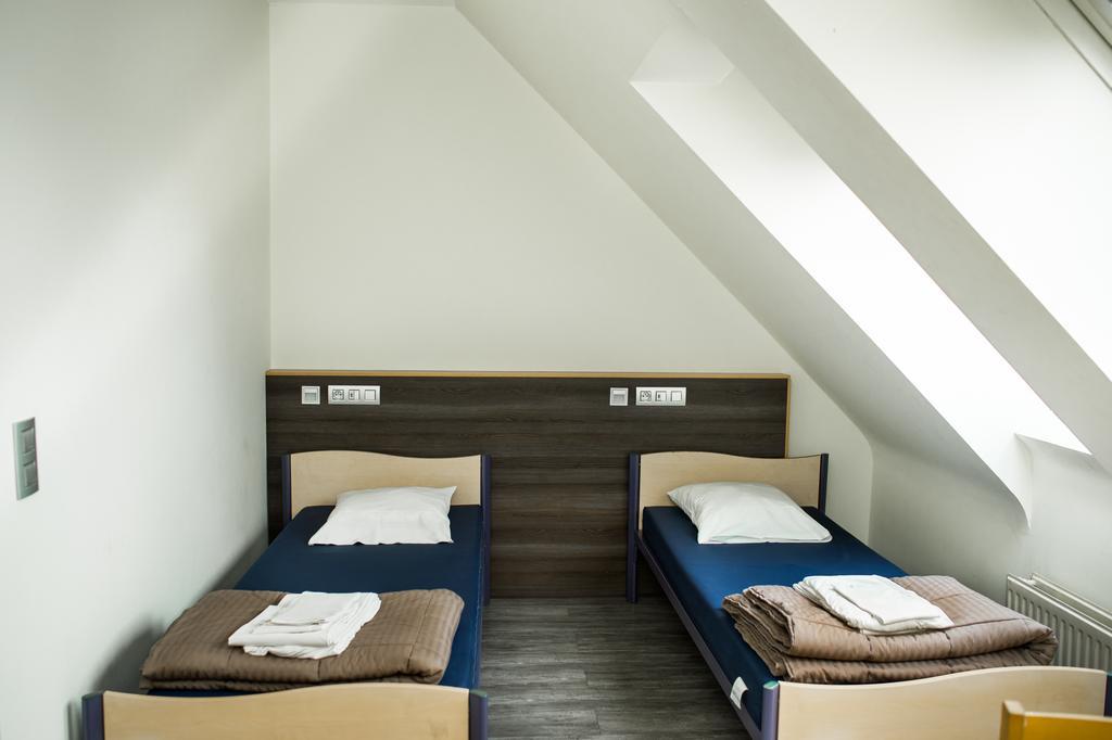 Hi Generation Europe Hostel Sint-Jans-Molenbeek Eksteriør bilde