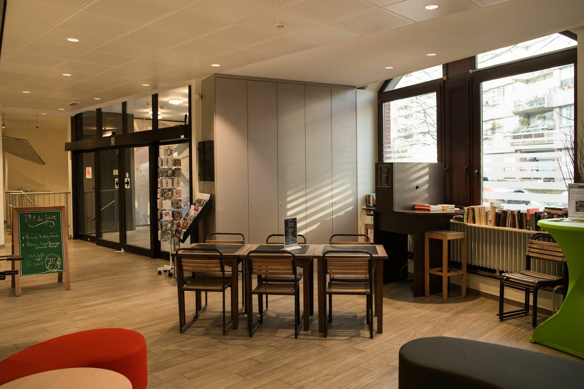 Hi Generation Europe Hostel Sint-Jans-Molenbeek Eksteriør bilde
